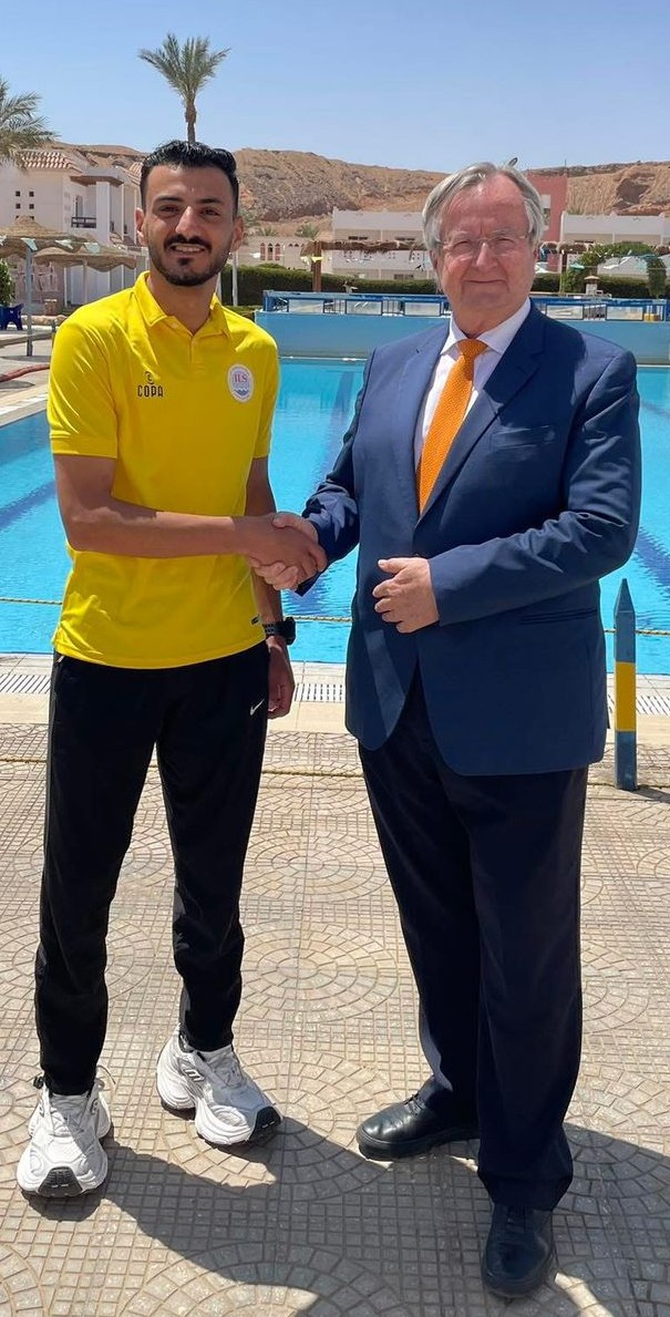 كابتن أحمد عبدالله